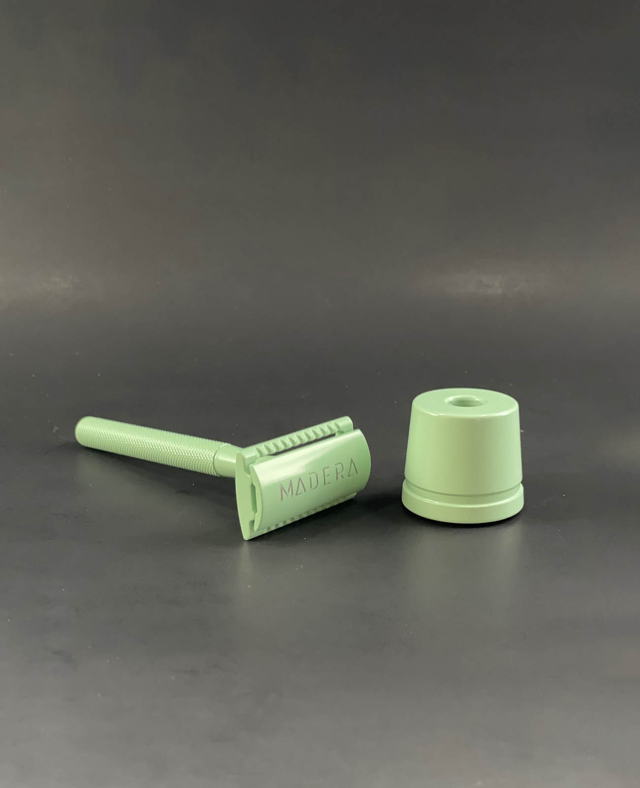 safety razor for women, mint green